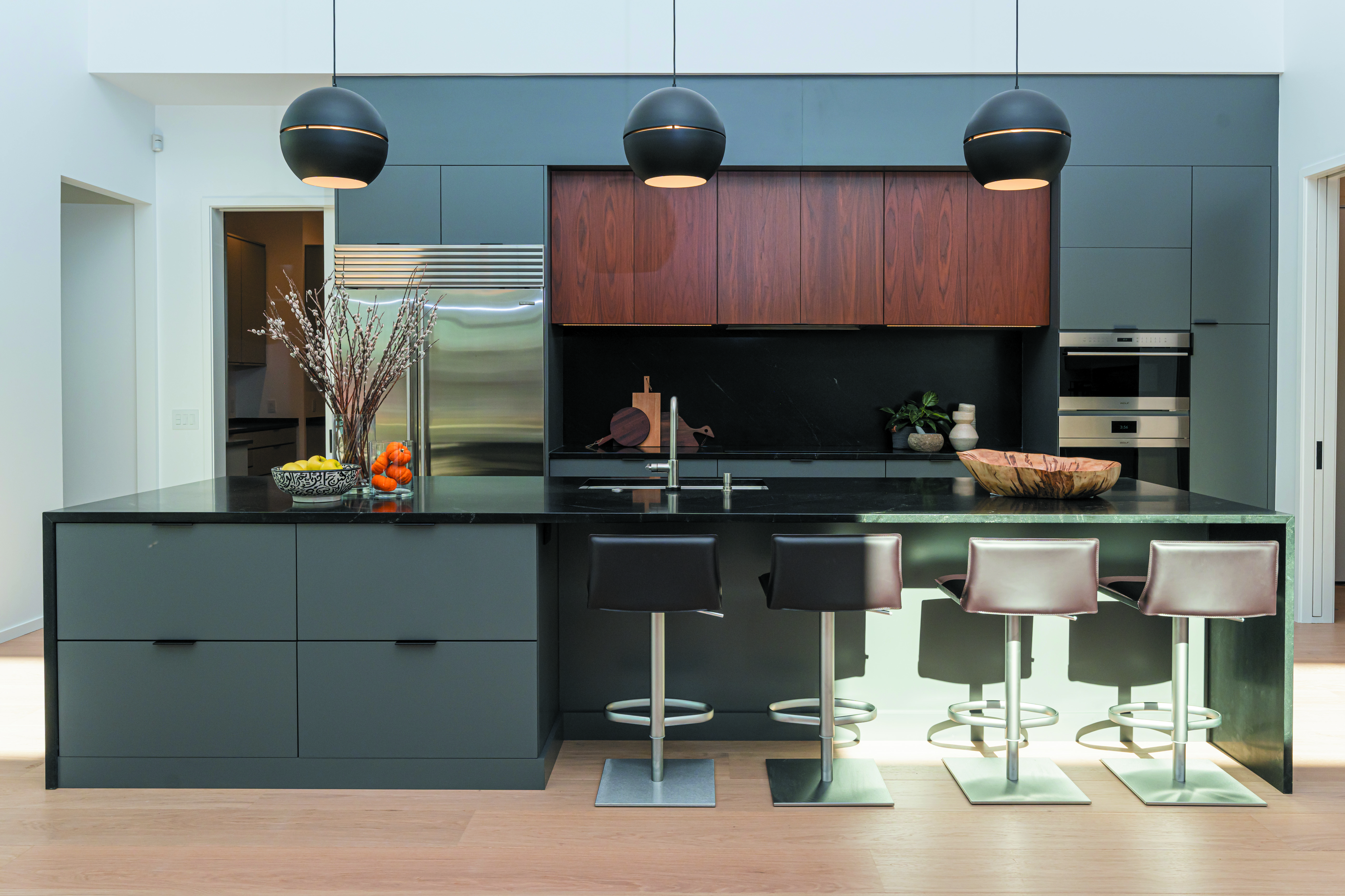 Mouser Euro slab paint kitchen